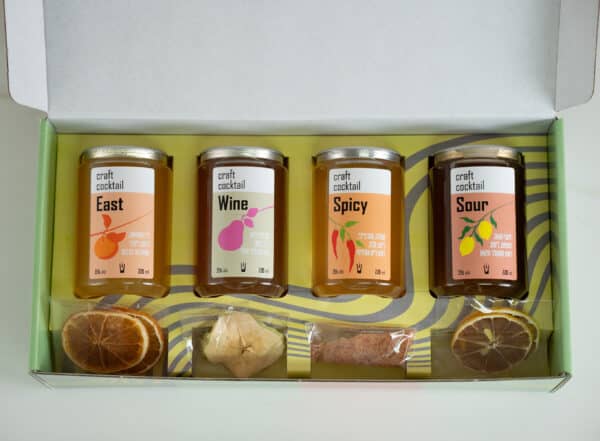 ⁦The Happy Hour Box – מארז 4 קוקטיילים מוכנים⁩ – תמונה ⁦2⁩